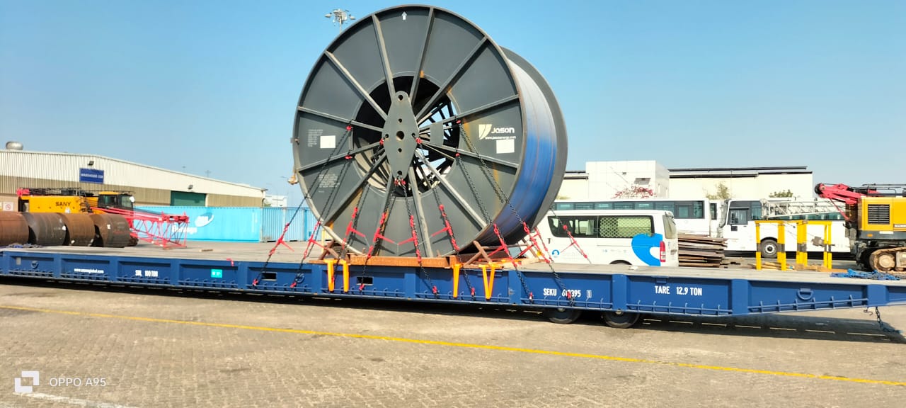Flat Rack Lashing in UAE