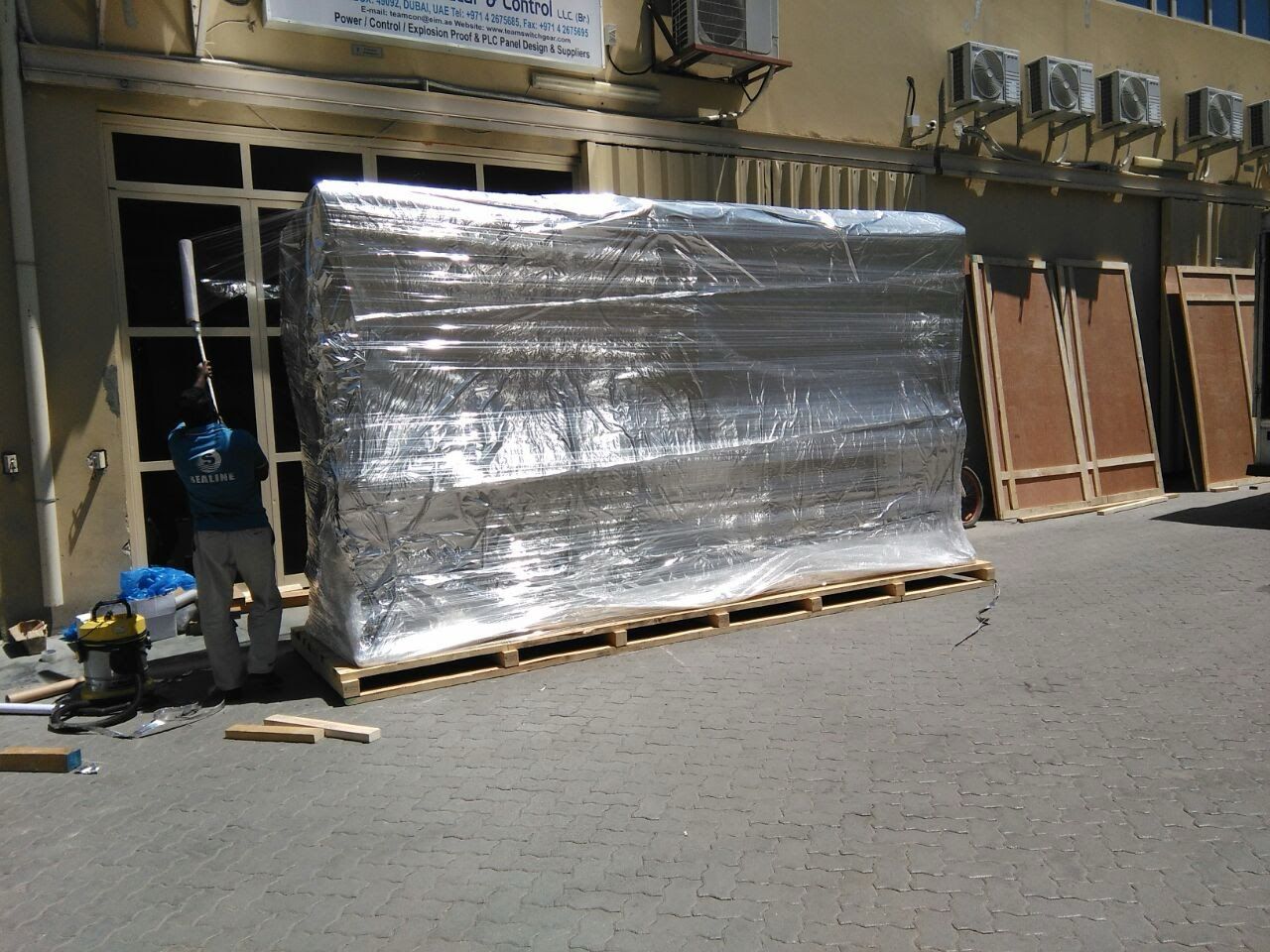 Aluminium Barrier (Vacuum) Packing in UAE