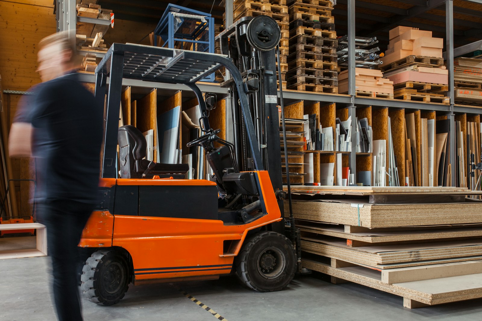 Handling Equipment in UAE